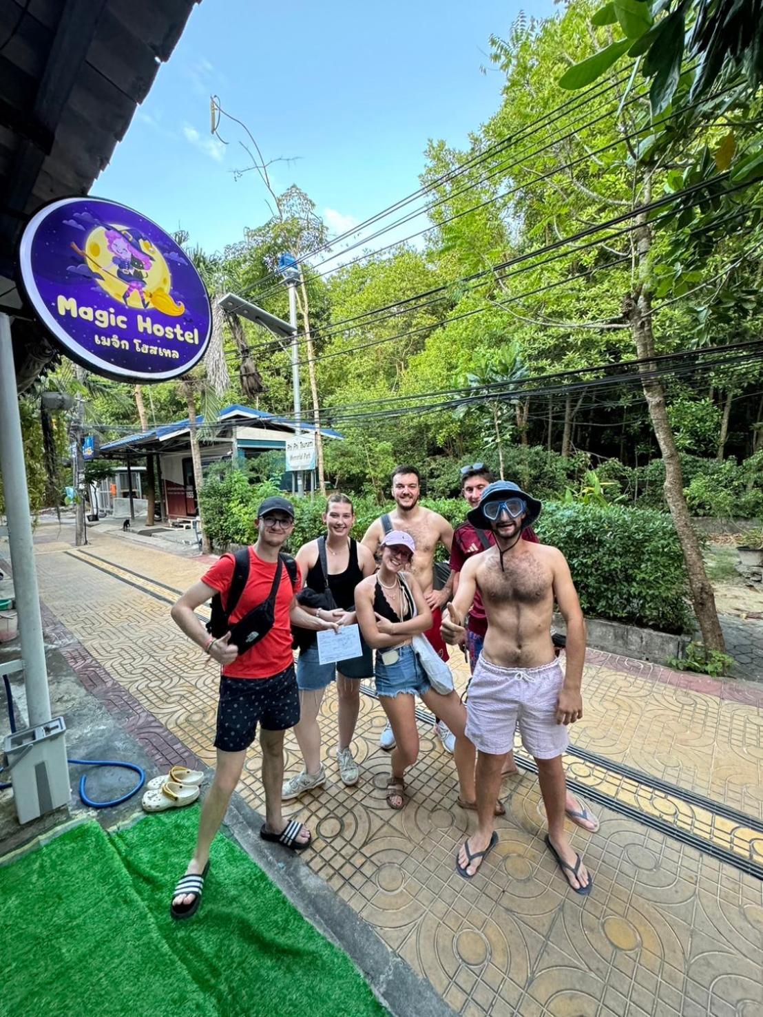 Magic Hostel Koh Phi Phi Ngoại thất bức ảnh